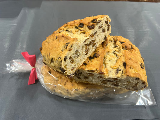 Rosinenstollen ohne Zuckerdekor